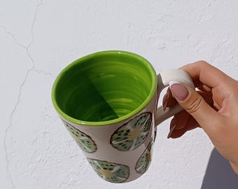 Mug en céramique peint à la main, collection Kiwi.