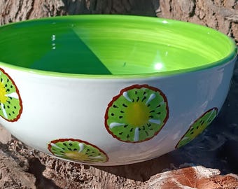 Bowl / bowl 14 centimeters wide by 7 high, handmade ceramic, hand-painted in kiwi collection.