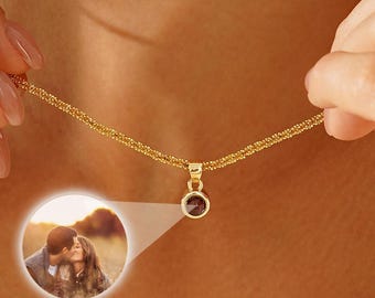 Personalised Projection Necklace, Picture Necklace for Mom, Memorial Photo Necklace, Projection Jewelry,Birthday Gift,Christmas Gift for Her