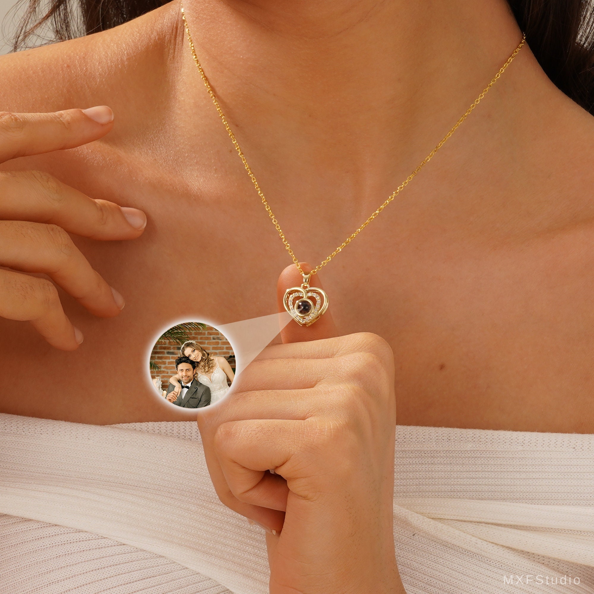 Projection Necklace