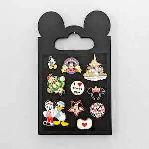 Pin Backer Pin Board, Enamel Pin Display, 3D Printed Pin Display, Cork-Free Mesh Grid Pin Board, Pin Trading Collection