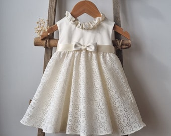 Robe de baptême modèle Genny, robe de baptême, robe de baptême bébé fille, robe de cérémonie bébé fille, robe de bébé, robe bébé fille