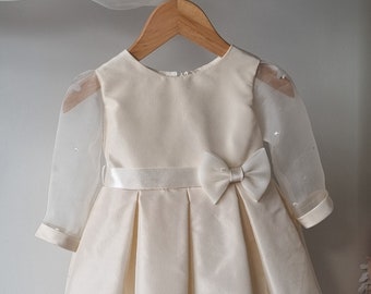 Robe de demoiselle d'honneur fille modèle Chanel, robe petite fille,robe de cérémonie fille,robe de cérémonie,robe de cérémonie en shantung