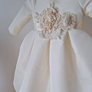 Robe de baptême modèle Evelyn bandeau, robe de baptême, robe de baptême bébé, robe de cérémonie fille, robe de cérémonie bébé,robe de bébé image 2