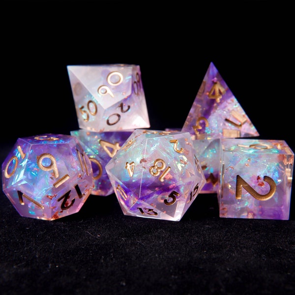 Set di dadi DND viola chiaro, set di dadi D&D in resina viola con bordo affilato, set di dadi poliedrici RPG Dungeons and Dragons regalo DND