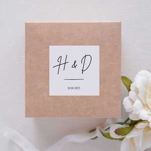 Hochzeits-Initialen Aufkleber für Save the Date, Hochzeitsgeschenke, Brautpartygeschenke, Kuchenbeutel Aufkleber, süße Beutelaufkleber, quadratische Etiketten