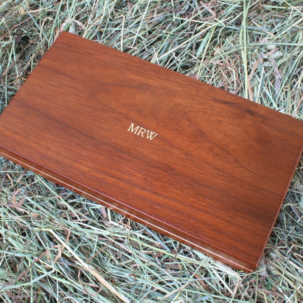 Gepersonaliseerde houten backgammon pubset magnetische doos, gratis gouden reliëf