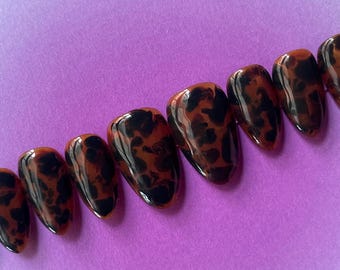 Tortoiseshell Gel Press-on Nails