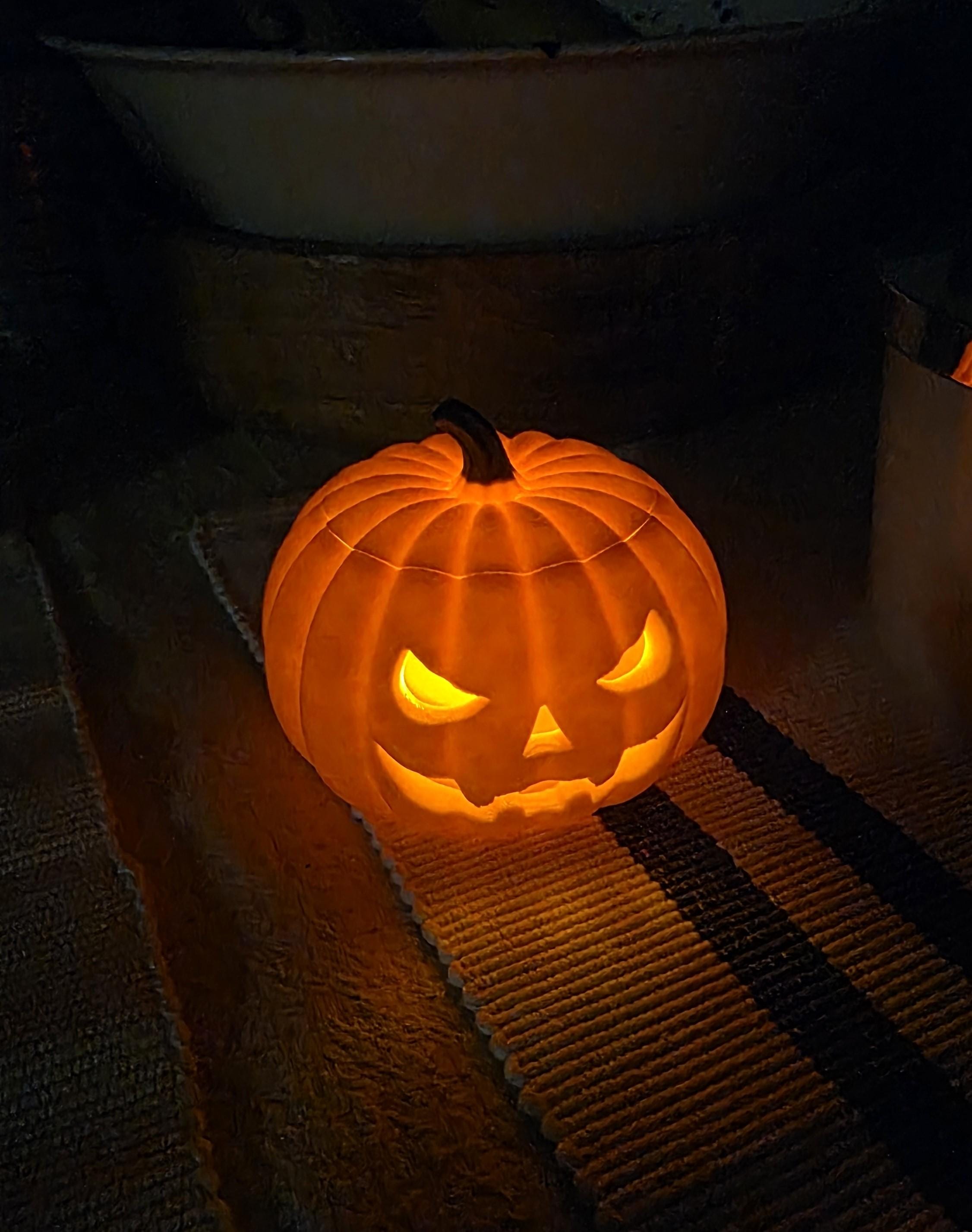 3Dプリントのハロウィンかぼちゃランプ：不気味なジャック・オー