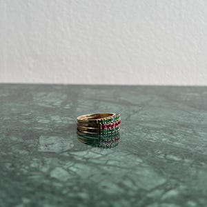 Vintage trio av smaragder och rubiner | 14 karats guld | massivt guld | rubinring | smaragdring | Vintage rubinring | vintage smaragdring