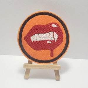 GLAMPIRE - Vamp Lips - Halloween Vampire Embroidered Patch