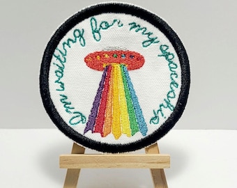 I&#39;m Waiting For My Spaceship - UFO - Kesha - Lyrics - Embroidered Patch Fanart