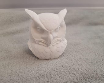 Wise Owl Bust Ornament – Decorative Bird Sculpture Gift