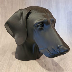 Doberman (natural ears) Bust –  Dog Ornament
