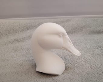 Elegant Swan Bust Ornament – Decorative Bird Sculpture Gift