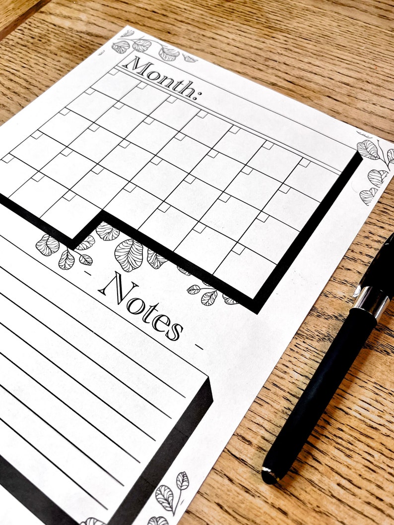 printable-calendar-and-note-space-with-simplistic-greenery-boarder