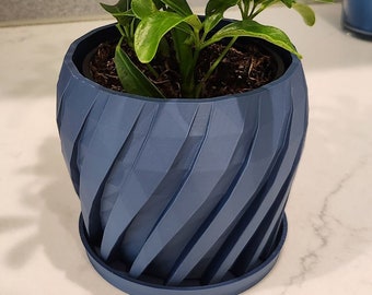 3D Printed Spiral Planter, Modern Twisted Plant Pot, Geometric Home Decor, Indoor Succulent Holder, Unique Housewarming Gift for Plant Lover