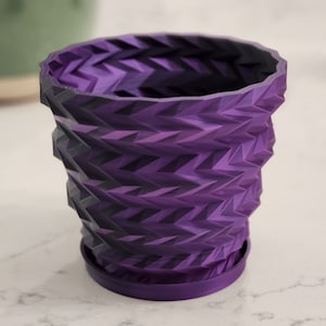 Retro Planter | Funky 3D Printed Rainbow Plant Pot | Quirky Garden Gift for Home | Unique Desk Accessory for Office | Tabletop Decoration