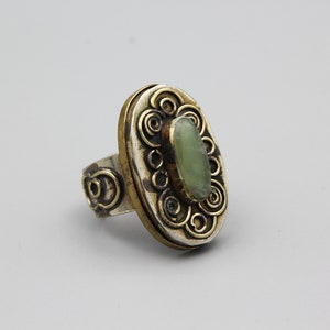 Afghan Kuchi Ring: Handcrafted Green Jade Stone Inlay, Size 8.5