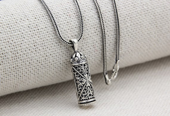 Sterling Silver Jawshan Pendant Necklace - Islamic Quran Dua