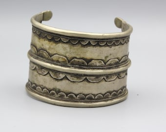 Vintage Afghaanse Turkmeense manchetarmband: handgemaakte etnische tribale Turkmeense sieraden