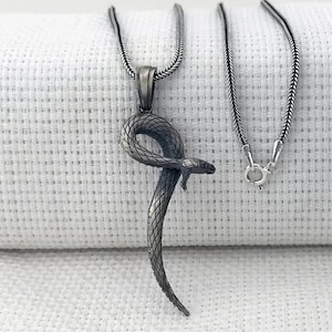 925 Sterling Silver Snake Pendant Necklace, Black Mamba Snake Figure Design Pendant with Chain necklace, Animal Lover Necklaces N57889