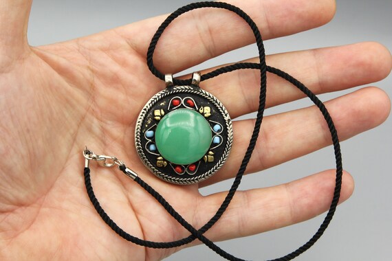 Vintage Green Jade Pendant Necklace Afghan Ethnic… - image 7