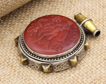 Medallón de plata turcomano afgano, colgante étnico tribal hecho a mano, grabado en hueco sobre ágata, colgante vintage artesanal.
