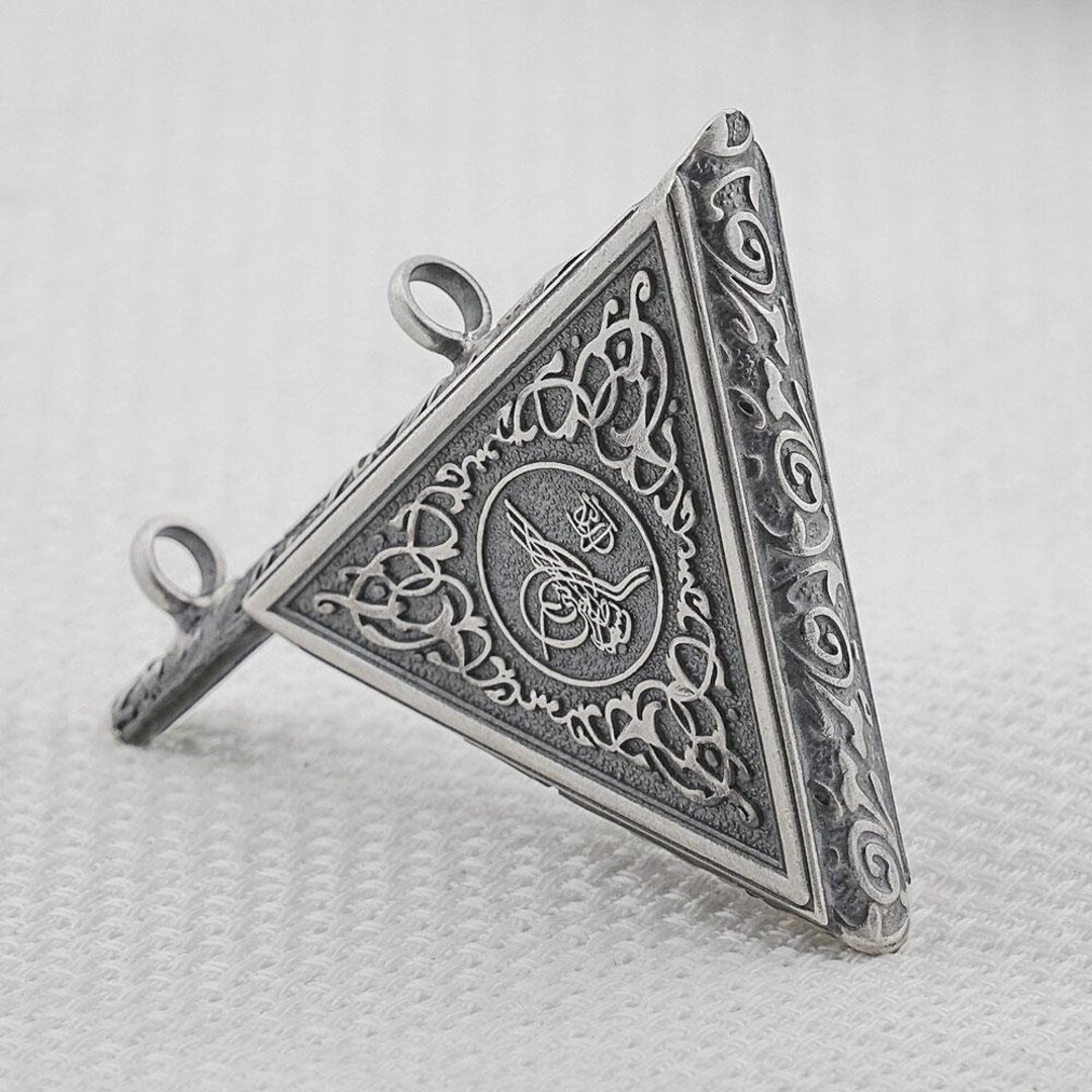 Medium Triangle Taweez Holder Locket 925 Sterling Silver Pendant Silver
