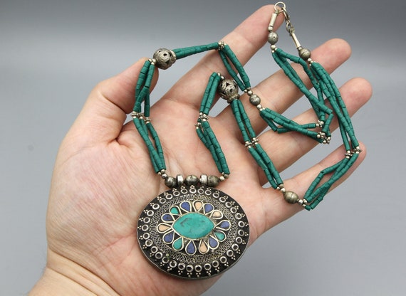 Vintage Afghan Turkmen Silver Beaded Necklace Eth… - image 5