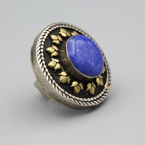Vintage Kuchi Ring: Afghan Tribal Blue Resin Inlay, Size 9.5