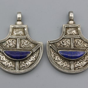 2 pcs Afghan 925K Silver Pendants Ethnic Tribal silver Turkmen pendant Afghan Jewelry Lapis lazuli Stone inlaid Pendants P571453