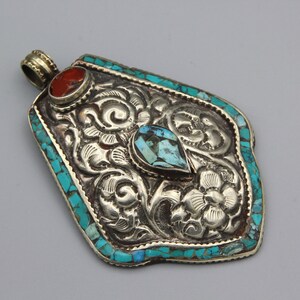 Vintage Pendant Necklace Turquoise Tibetan Ethnic Tribal Handmade Unique Pendant gifts for her Birthday Gift Carved Workmanship P572591