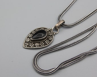 Collar con colgante de plata de ónix afgano vintage: joyería étnica tribal de plata, regalo para ella, collar de plata hecho a mano, collar de plata para mujer