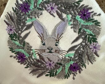 Embroidered Easter Bunny Cotton Napkin – Elegant Spring Table Decor