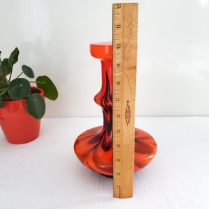 Italiensk glasvas, orange och svart, virvlande, opalin, Florens, Vetreria Barbieri, 1970-talet, 25 cm bild 9