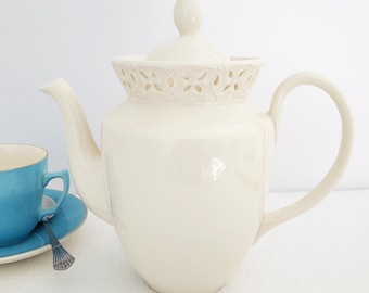 Cream Lace Godinger Teapot / Coffee Pot, 5-6 Cup