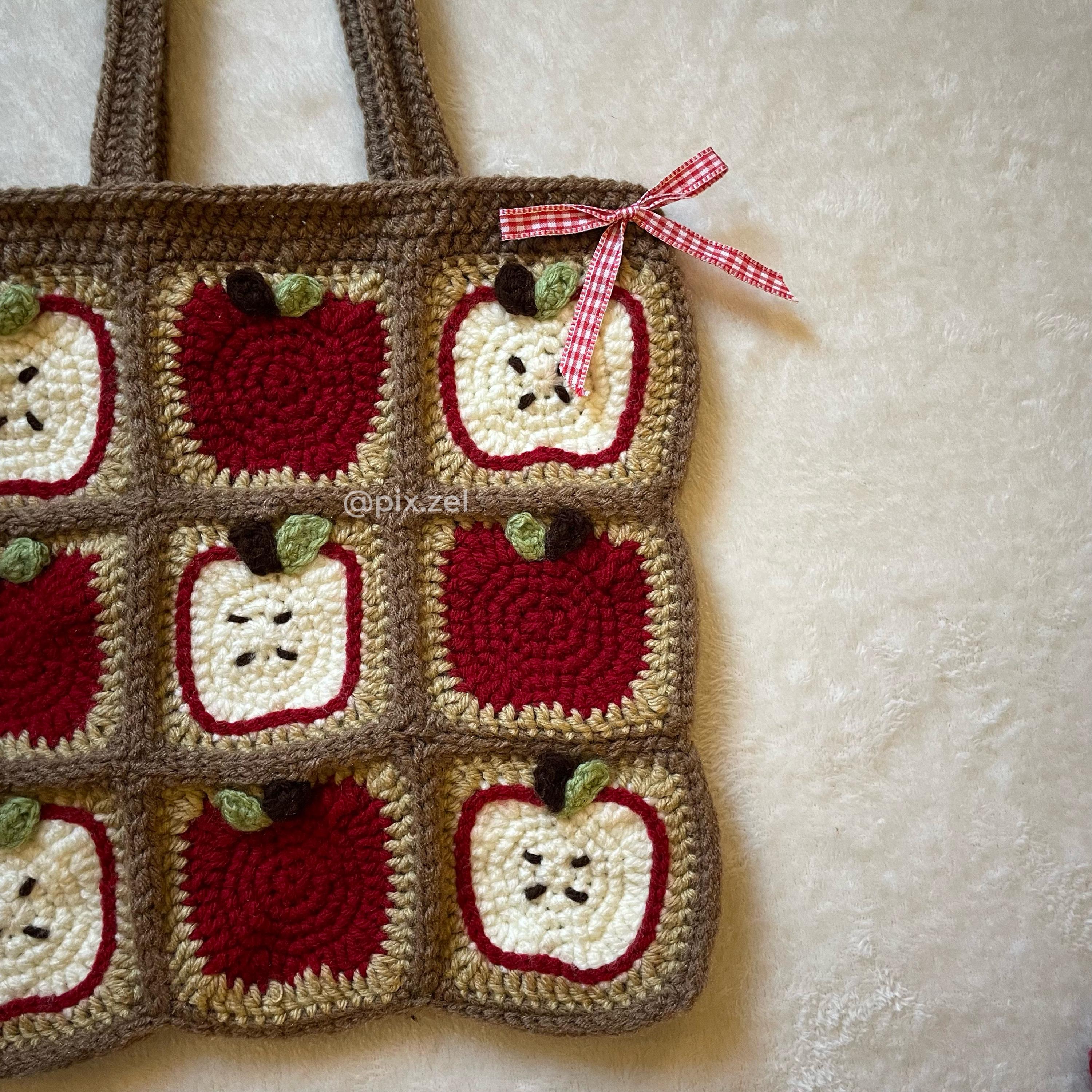 ❤️apple❤️ バッグ ショルダー グラニー Apple Tote Bag | Granny Square Bag | Crochet Apple Keychain | Bag