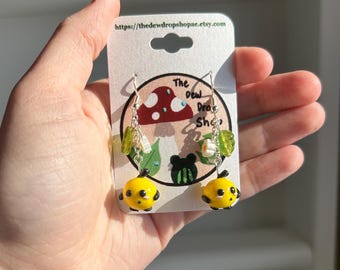 Pendientes Junimo de Stardew Valley (Amarillo)