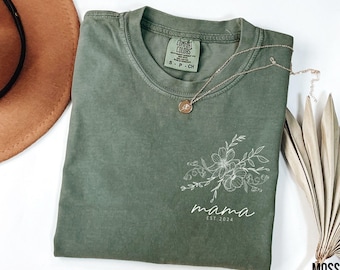 Mama Pocket Shirt – Personalized Year, Comfort Colors, Mom Tee, Mother Life Shirt
