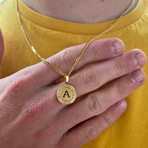 Gold Initial Pendant Necklace For Men - Circle Initial With Chain - Mens Letter Necklace Circle Charm, Personalised Mens Jewelry Gifts UK