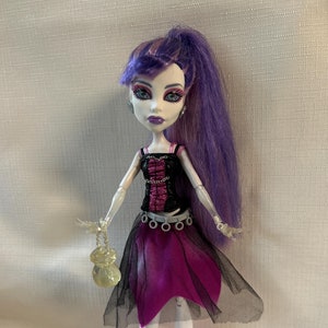 Monster High Doll Spectra Vondergeist First Wave - Limited Edition, Authentic Mattel Collectible Doll, Monster High clothes and Accessories