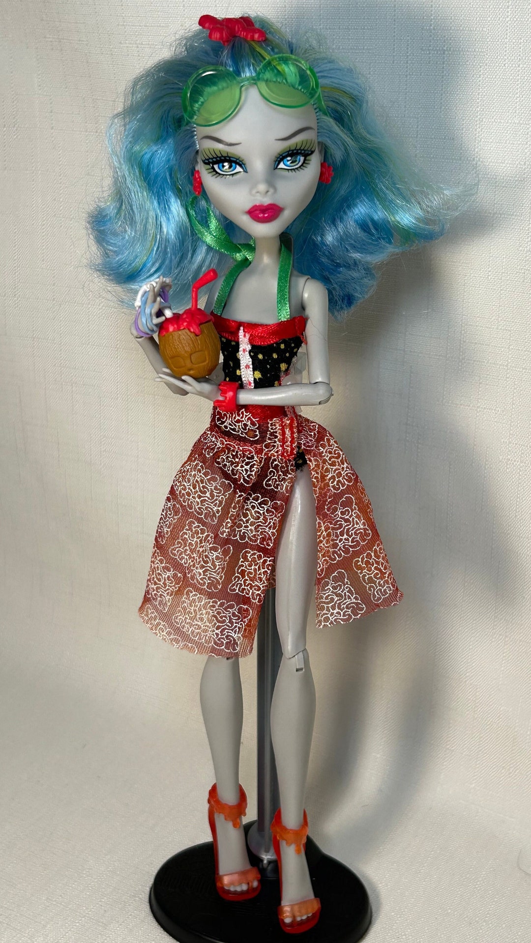 Original Mattel Monster High Doll Ghoulia Yelps Skull Shores Limited ...