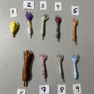 Monster High G1 Replacement Arms and Hands for OOAK Artists - Left side