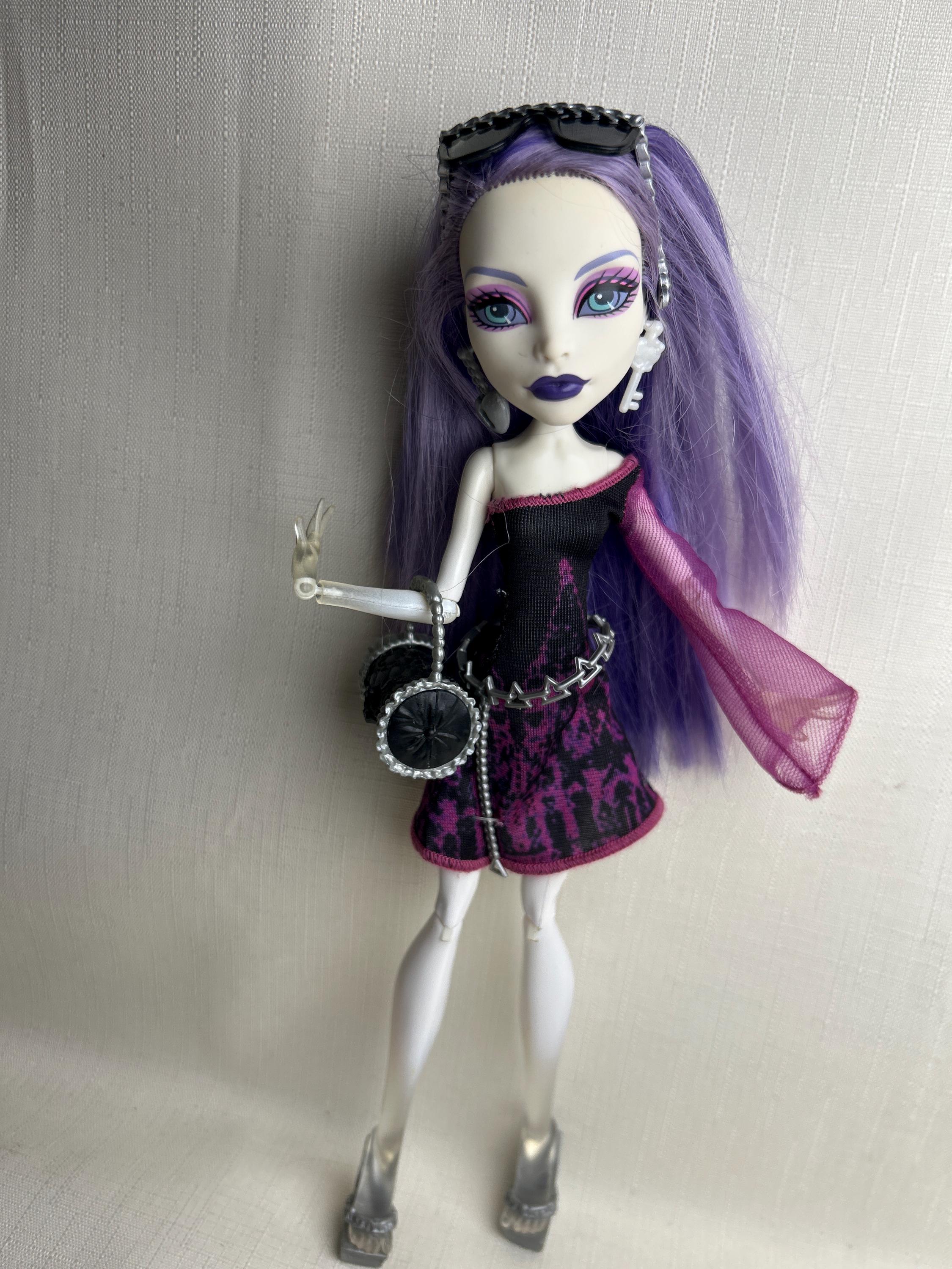 Spectra markets merch (91) 사진