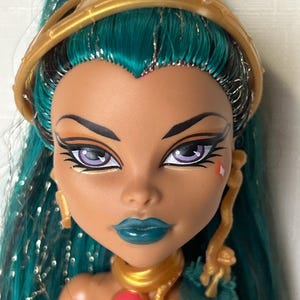 Monster High Doll Nefera de Nile, authentic Mattel collectible doll, Monster High clothes and accessories-limited edition-One Of A Kind OOAK