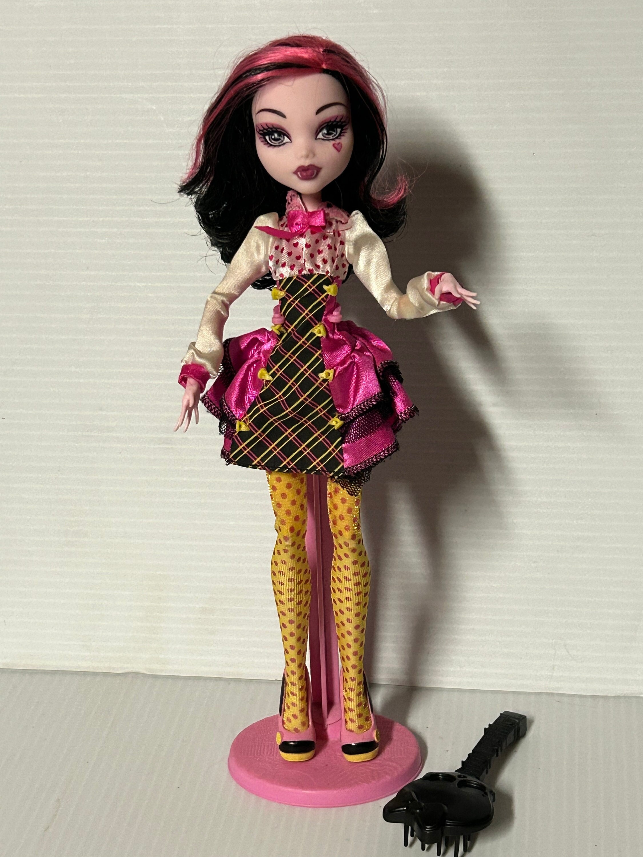Monster High Forbitten Love Draculaura Doll Mattel