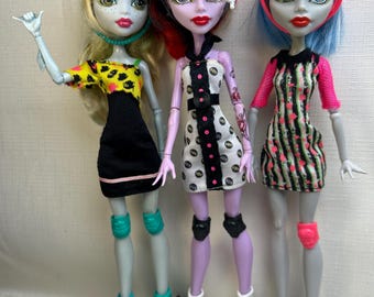 Monster High Dolls Skultimate Roller Maze Operetta,Lagoona Blue, Ghoulia Yelps,Mattel Collectible Dolls, Monster High clothes and accesories