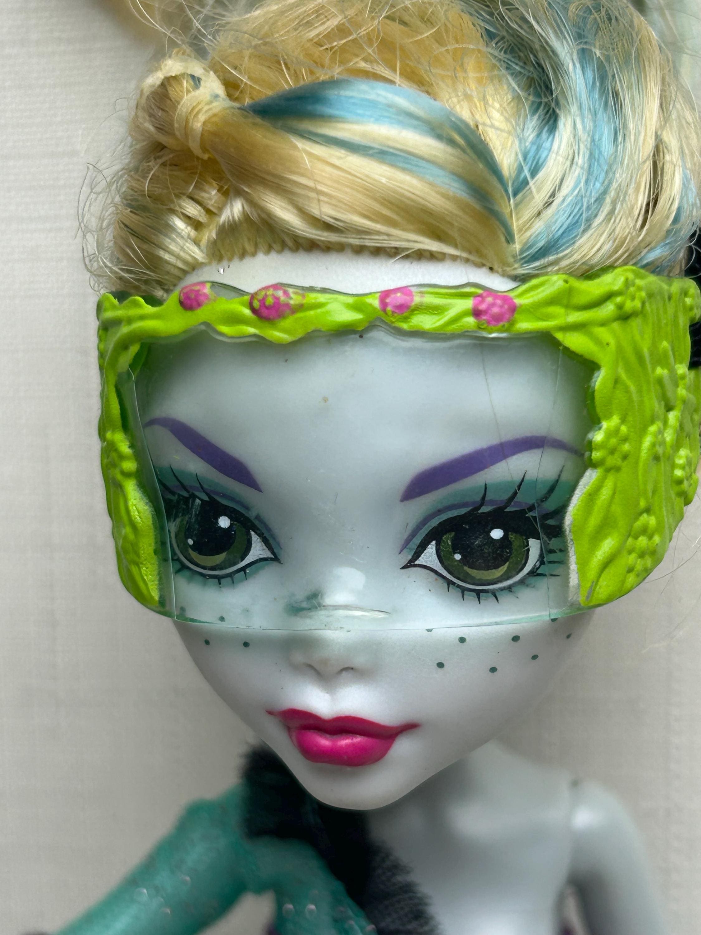 Lagoona Blue 13 Wishes Goggles Glasses Authentic Mattel Monster 
