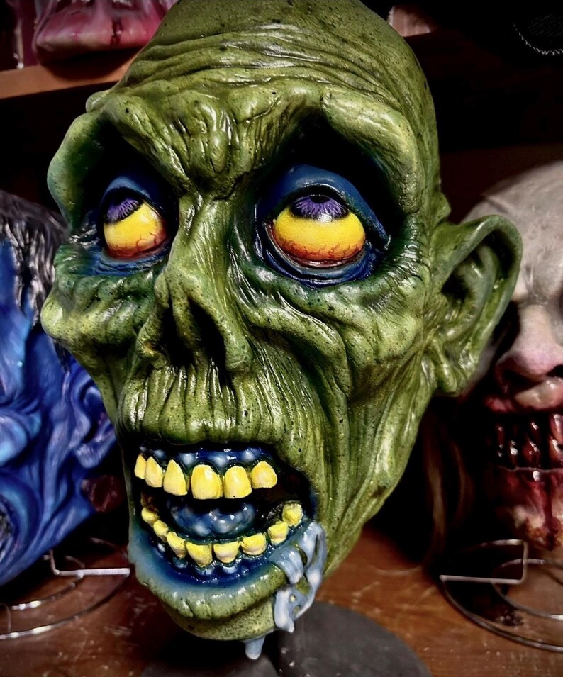 TOPSTONE Tribute GHOUL - Etsy
